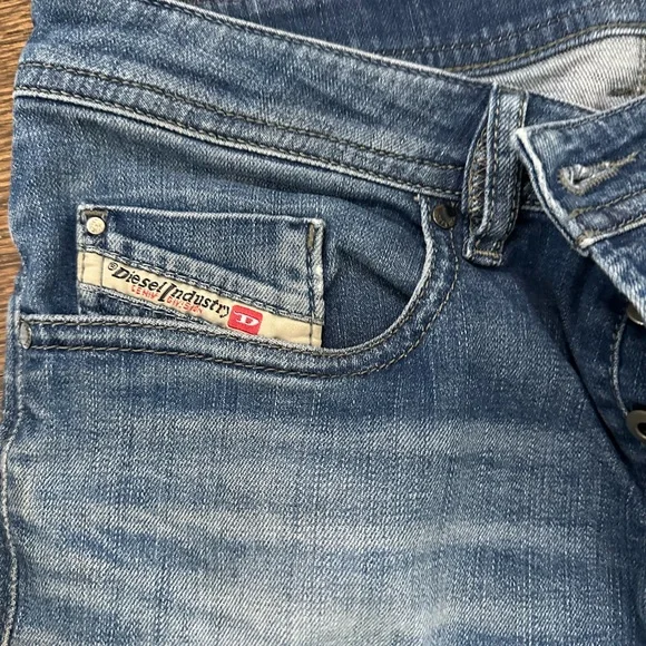 Diesel Buster Men’s Stretch Jeans – W29 L32